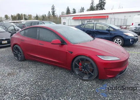 2024 Tesla Model 3 Performance All-Wheel Drive z USA, uszkodzony, nr VIN 5YJ3E1ET9RF897132